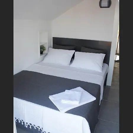 Homestay Konak Bella 2 *
