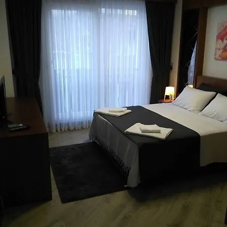 Homestay Konak Bella 2 *